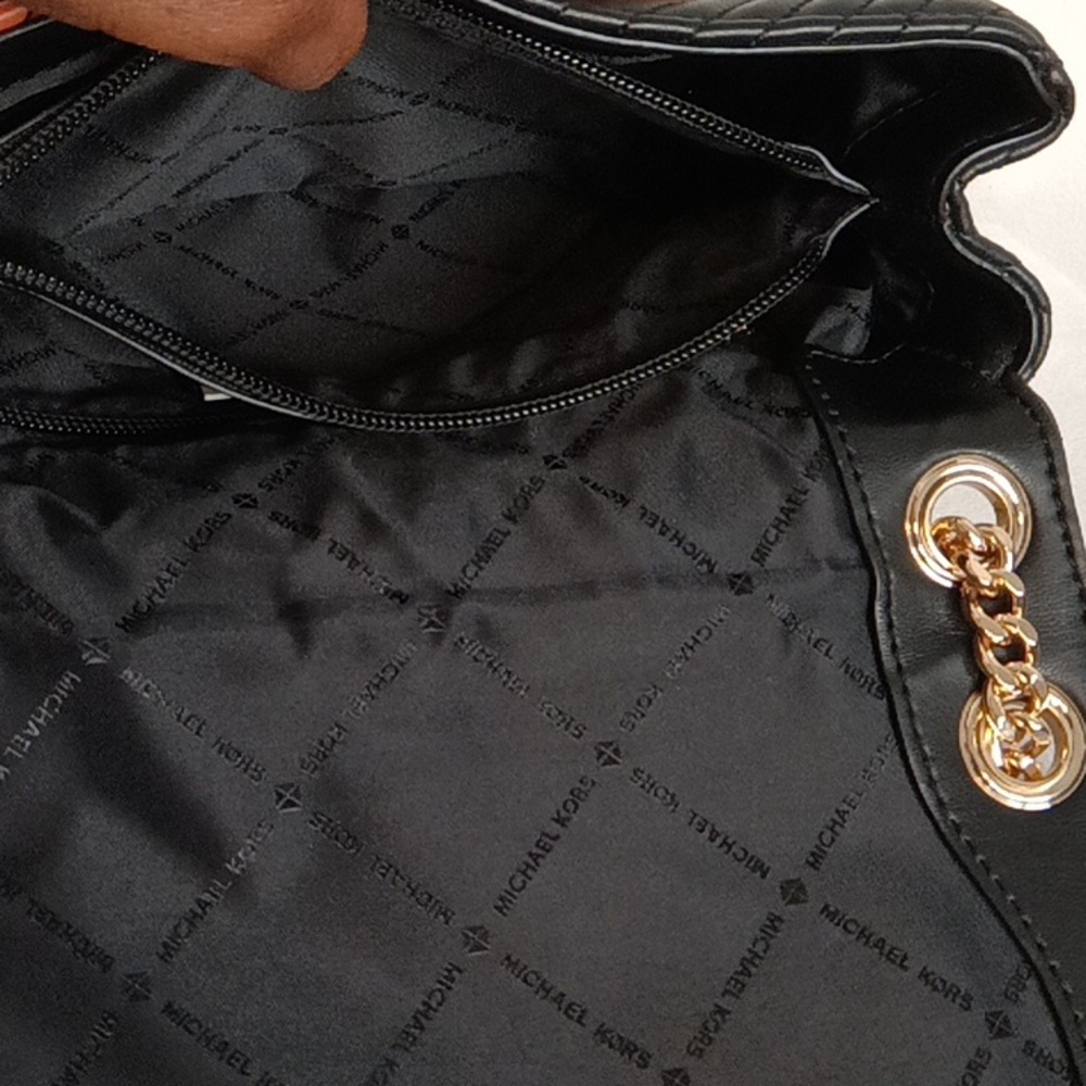 Michael Kors Rainbow 🌈 Bag - Picture 14 of 17